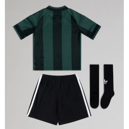 Celtic Bortaställ Barn 2026-27 Kortärmad (+ Korta byxor)